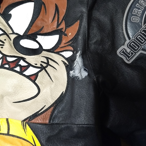 Looney Tunes Leather Jacket - Picture 3 of 4